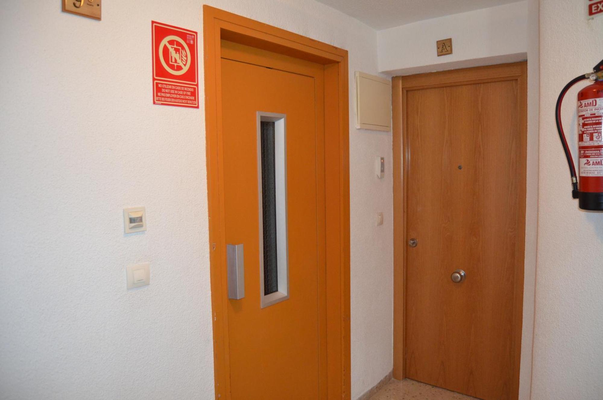 Apartamentos Edif Estocolmo 7ºb Бенідорм Екстер'єр фото